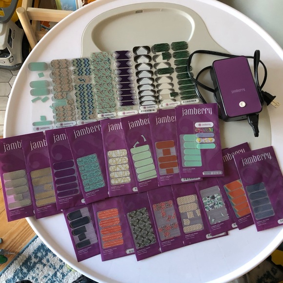 Huge Jamberry Lot- 23 Sheets plus Jamberry Heater - Picture 1 of 5
